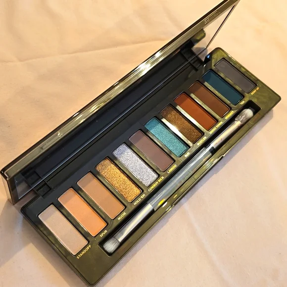 Urban Decay Naked Wild West Eyeshadow Palette - NEW - Picture 4 of 9